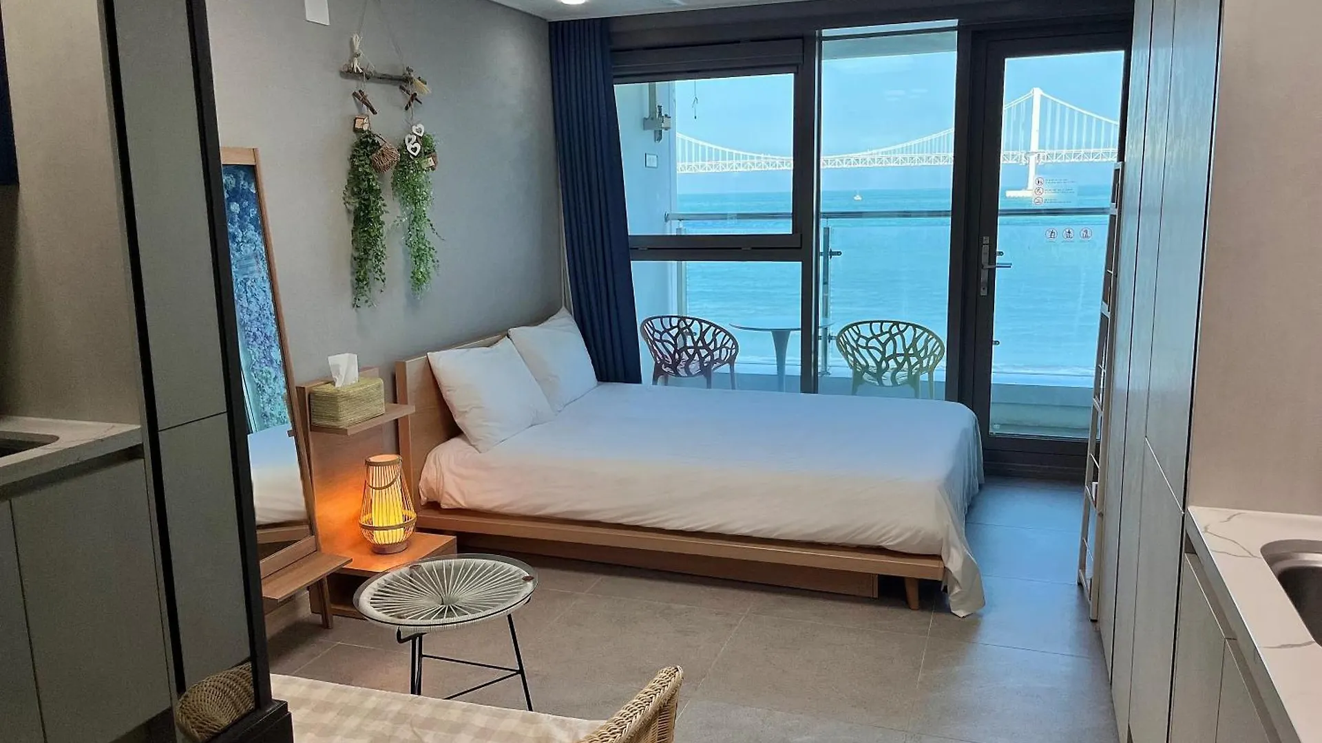 Hotel The First Hyoistay Gwangan Pusan